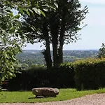 Charme Authentique A Bonnevent Avec Vue Et Calme - Fr-1-497-81 度假居 *