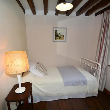 Charme Authentique A Bonnevent Avec Vue Et Calme - Fr-1-497-81