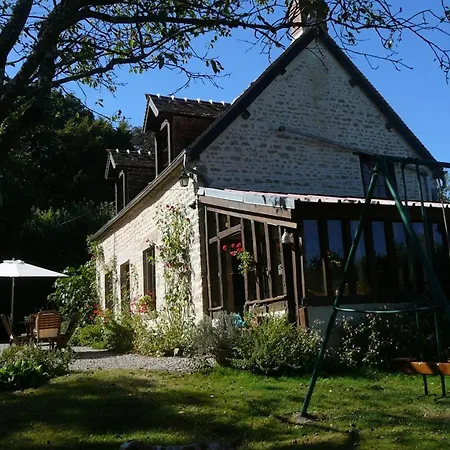 Dom wakacyjny Charme Authentique A Bonnevent Avec Vue Et Calme - Fr-1-497-81