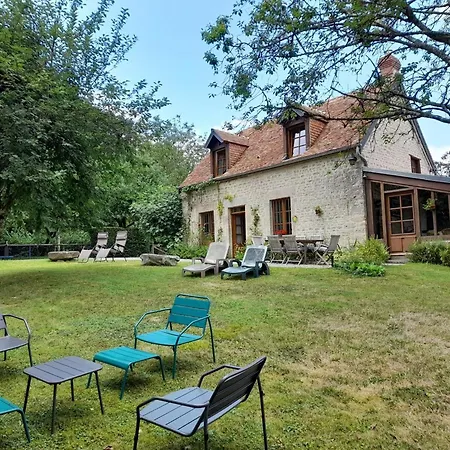 Charme Authentique A Bonnevent Avec Vue Et Calme *