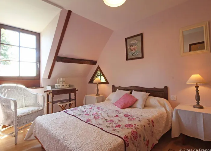 Charme Authentique A Bonnevent Avec Vue Et Calme - Fr-1-497-81 * Chailloue