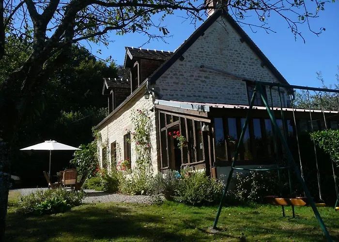 Dom wakacyjny Charme Authentique A Bonnevent Avec Vue Et Calme - Fr-1-497-81