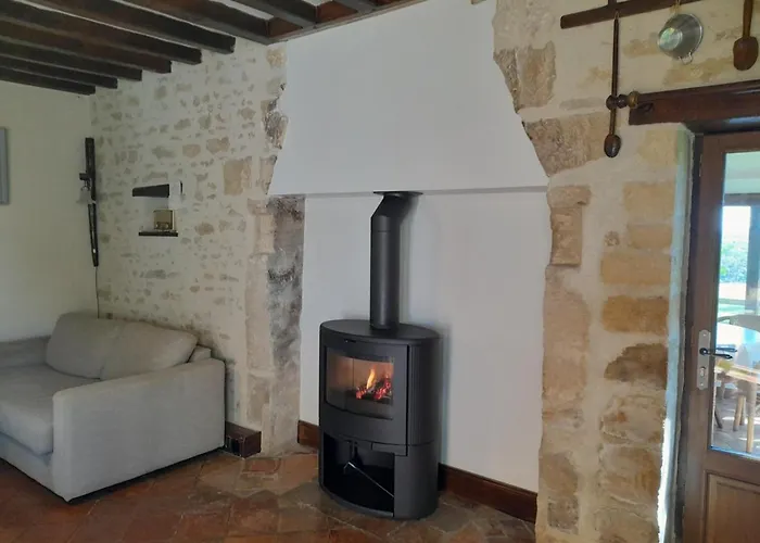 Charme Authentique A Bonnevent Avec Vue Et Calme - Fr-1-497-81 Dom wakacyjny *