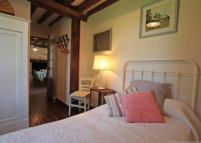 Charme Authentique A Bonnevent Avec Vue Et Calme - Fr-1-497-81 Dom wakacyjny